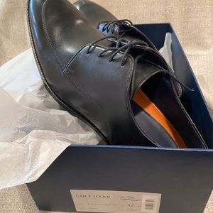 Cole Haan Lenox Hill Split Toe Oxford Shoes